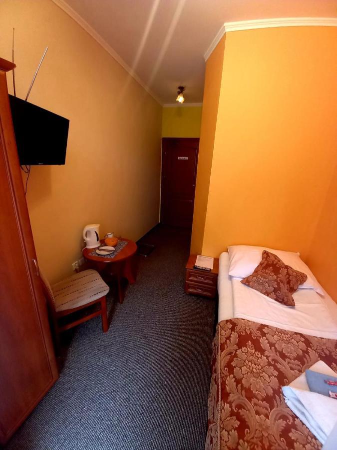 Willa Romantika Kudowa-Zdrój Buitenkant foto